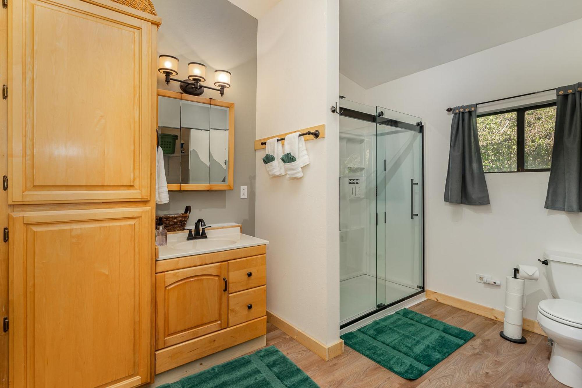 Bear'S Den Hideaway With Hot Tub Villa Ashford Bagian luar foto